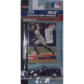 New York Mets Mike Piazza 2003 MLB Diecast Ford Mustang Convertible Car with Fleer Ultra Card