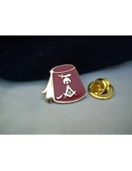 Single Detail Page Misc: Masonic Shrine Shriner Fez HAT TIE OR LAPEL PIN - Masonic Shrine Shriner Fez HAT TIE OR LAPEL PIN - This is a brand new Lapel Pin with military clasp on the back  * It measures only 3/4"  at it's tallest point. *  There is a lot of detail in a small space  - So we used zoom photography to help you enjoy!  *  This Pin is Gold Tone plated with handpainted enamel