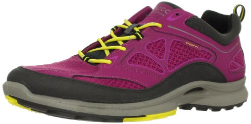 ecco cross training shoes