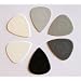 NYLON Standard Plektren Set -- 6 Plektren aus Nylon mit griffiger Relief-Oberfl�che - in den St�rken von 0,38 - 1,00 mm (Gitarrenplektrum)