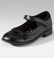Younger Girls' Round Toe School Shoes Younger Girls' Round Toe School Shoes