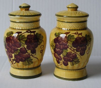 Sonoma Collection Deluxe Handcarfted Shaker Set