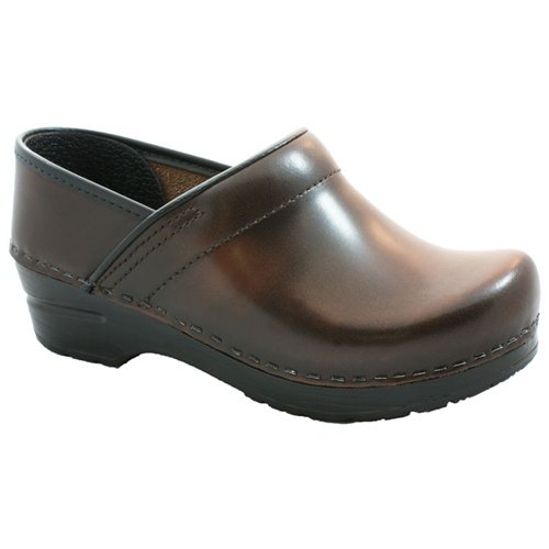 Sanita Men's Professional Closed Back Clog in Brown Cabrio Leather - Factory 2nd