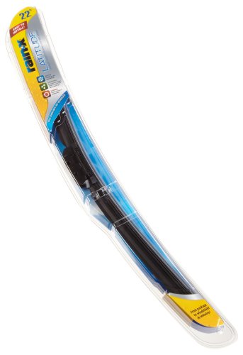 Rain-X 5079279 Latitude 8-In-1 Premium Graphite Coated Wiper Blade - 22