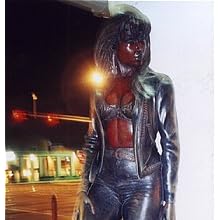 Selena - The statue of Selena