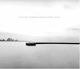 At City's Edge: Photographs of Chicago's Lakefront (Center for American Places - Center Books on American Places)