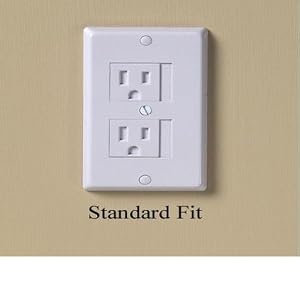 Home Safety Universal Outlet Cover in White (Set of 3)