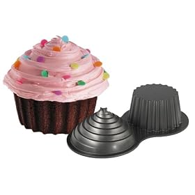 Super Duper Cupcake Cake Pan by Wilton
