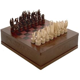 Dungeons & Dragons Limted-Edition Chess Set