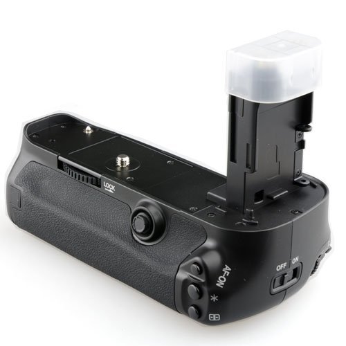 Meike New Version Vertical Battery Grip for Canon EOS 5D Mark III 5D3
