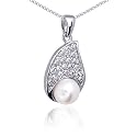 Dazzling and luminous Beauty: Sterling Silver Teardrop Pendant with Cultured Pearl and CZ Diamond