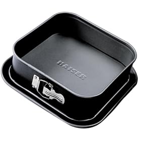 Kaiser Bakeware Noblesse 9-Inch Square Non-stick Springform Pan by Kaiser