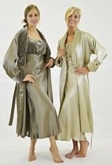 Long Robe with velvet shawl collar