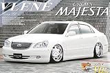 1/24 �X�[�p�[VIP CAR No.81 �u���[��UZS186 �N���E���}�W�F�X�^ �O���^