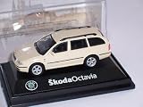 SKODA OCTAVIA 1 I ESTATE CAR TOUR CAB LIGHT IVORY 171ABD005YA 1/72 ABREX MODEL CAR