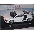 AUDI R8 R 8 COUPE WEISS 1/18 MAISTO MODELLAUTO MODELL AUTO