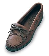 Moosehide Fringed Kilty Minnetonka Moccasin in Chocolate Womens