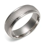  : 14k White Gold Engraved Wedding Band, Size 4.5