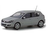 Diecast Model Vauxhall Astra in Silver