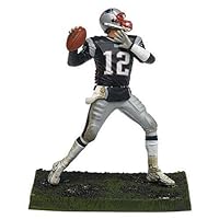 NFL Series 11 Figure: Tom Brady, New England Patriots Navy Jersey