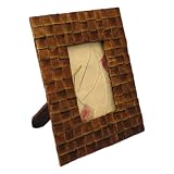 Handmade Natural Palm Leaf Standing Picture Frame With Lattice Design (Thailand)