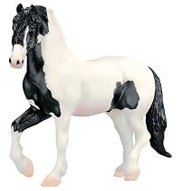 Breyer UK - 1:9 Scale The Gypsy King Horse