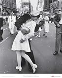 V-J Day at Times Square, New York City, 1945, Art Poster by Alfred Eisenstaedt