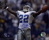 Emmitt Smith Autographed/Hand Signed Dallas Cowboys 8x10 Photo (Record Breaking Run Celebration)
