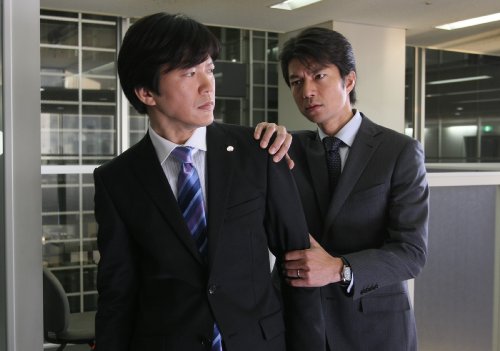 空飛ぶタイヤ DVD-BOX(3枚組) 空飛ぶタイヤ DVD-BOX(3枚組)