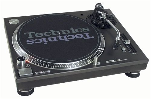TECHNICS SL1210MK5 Direct Drive Turntable