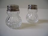 GRAeWE 2 Ministreuer aus Glas Salz und Pfeffer