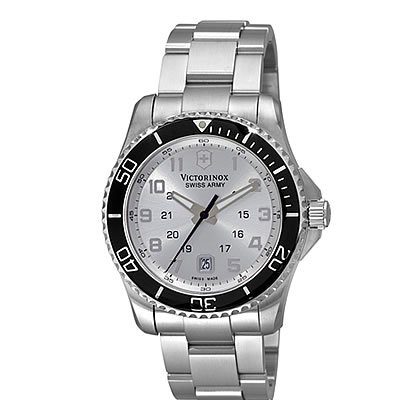 Victorinox Swiss Army Men's 241437 Maverick Silver Dial Watch