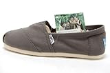 TOMS Women's Classic Canvas Slip-On,Ash,7.5 M US