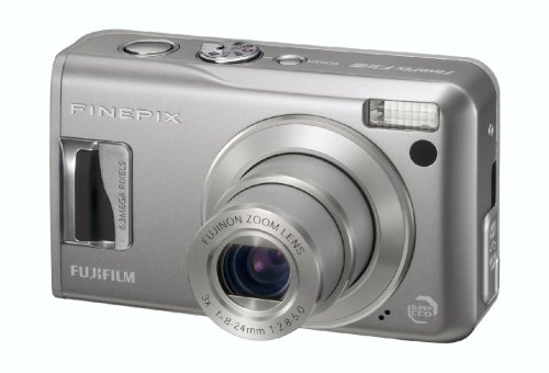 Fujifilm FinePix F31fd is one of the Best Compact Point and Shoot Digital Cameras for Photos of Children or Pets Under $750