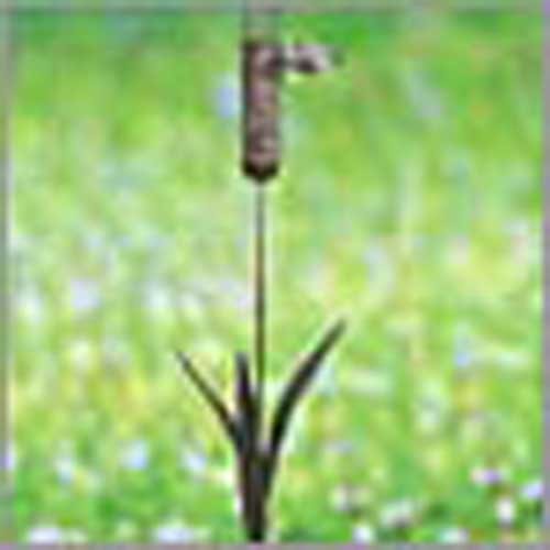 Cattail Wire Mesh Ground Feeders) (Stakes)