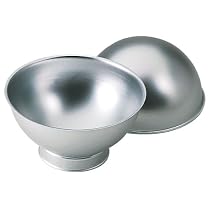 Wilton Sports Ball Pan Set