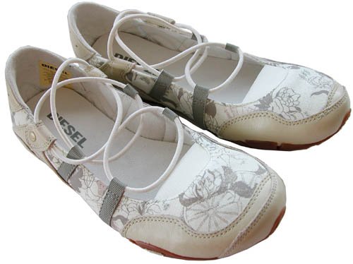 Diesel Maudy Jane Womens Shoes Flats from Diesel