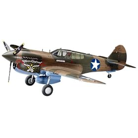 Hasegawa 1/32 P-40E Warhawk "Texas Longhorn" with Pilot Figure, Drop Tank and 500Ib Bomb