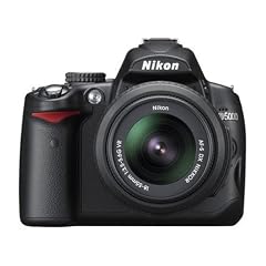 Nikon D5000 SLR-Digitalkamera (12 Megapixel, Live-View, HD-Videofunktion) Kit inkl. 18-55mm 1:3,5-5,6G VR Objektiv (bildstab.)