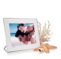 Philips SPF5208 Digitaler Bilderrahmen (20,3 cm (8 Zoll) Display, Touch Frame, 4:3, 512 MB interner Speicher, zwei Multislot-Cardreader CF/SD/MMC/xD/MS) weiß