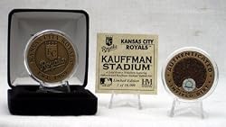 KANSAS CITY ROYALS KAUFFMAN STADIUM AUTHENTICATED INFIELD DIRT COIN - Collectible Coin