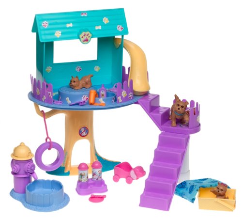Childrens Toyshop  Toys : Barbie - Posh Pets Park Set