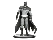 Batman Black & White: Batman: Gotham Knight Statue