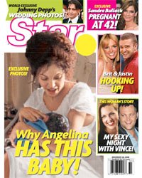 Star Magazine Angelina Jolie December 18, 2006 Issue (Johnny Depp, Nelly Furtado, Kate Hudson)
