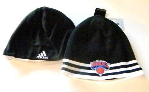 New York Knicks Adidas Reversible Black Knit/Fleece Beanie Skull Hat