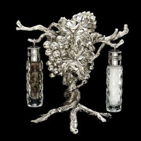 Arthur Court Grape Hanging Pepper Set