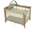 Graco Pack 'n Play Playard with Bassinet in Tango in the Tongo