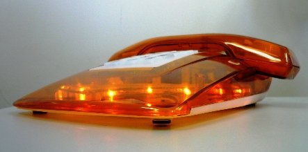 発光機能搭載　おしゃれなライトアップ電話機　LT-40-イエロー