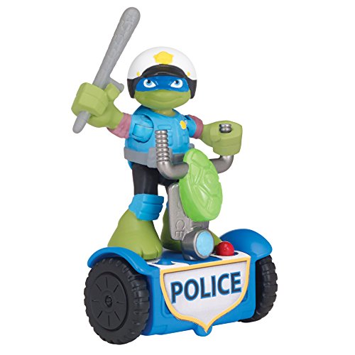 Teenage Mutant Ninja Turtles Pre-Cool Half Shell Heroes Rescue Leonardo with Police Scooter Figure