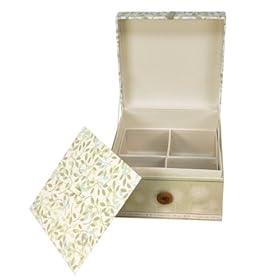  C.R. Gibson Keepsake Box, Classic Pooh, 8 X 8 X 5.5